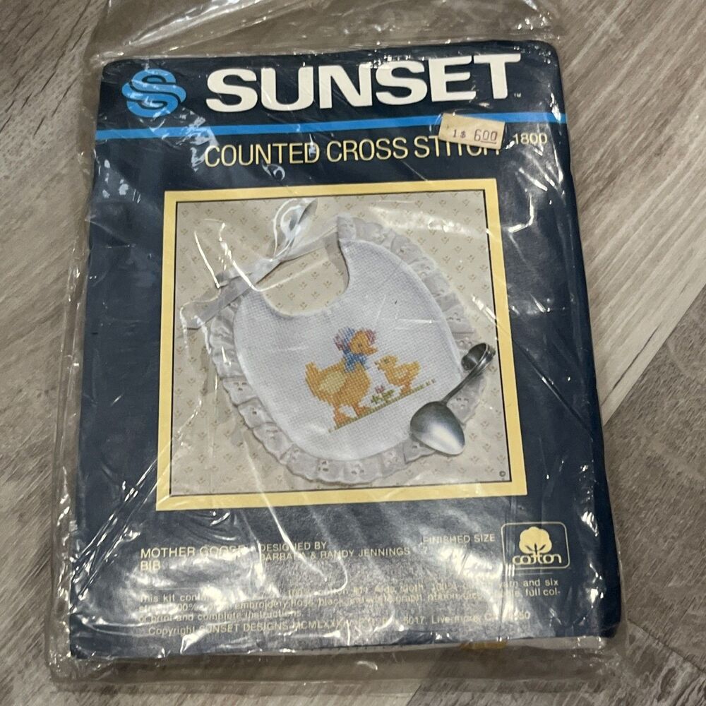Mother Goose Bib Counted Cross Stitch Kit #1800 Nursery Rhymes Vintage NIP 1984